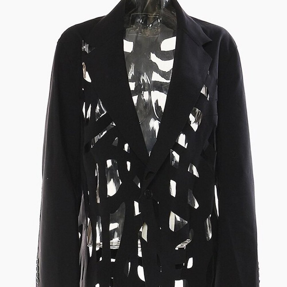 new DESIGNER LUXE & LEATHER by MADONNA & CO black unique cut out limited blazer